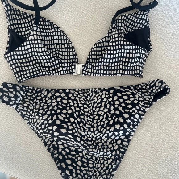 Zimmerman Bikini Top And Bottom Size 0 (AU8) EUC - Picture 6 of 6